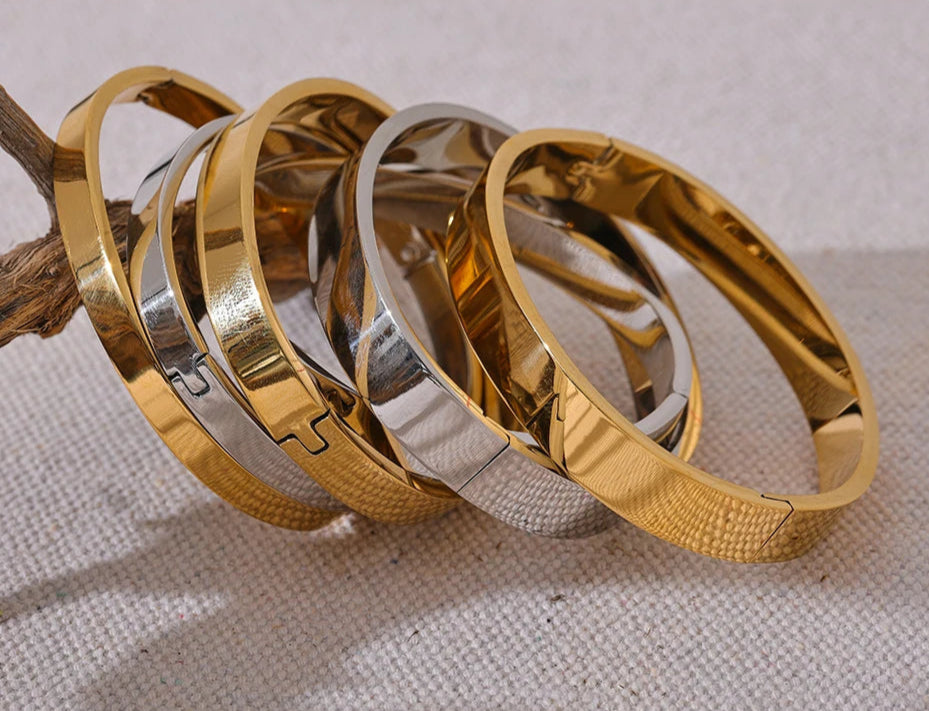 Diora Bracelet