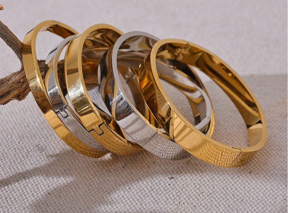 Diora Bracelet