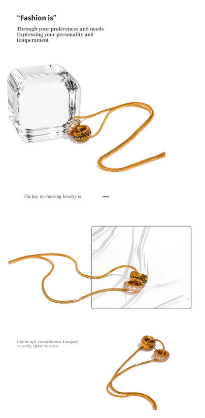 Heureuse Necklace